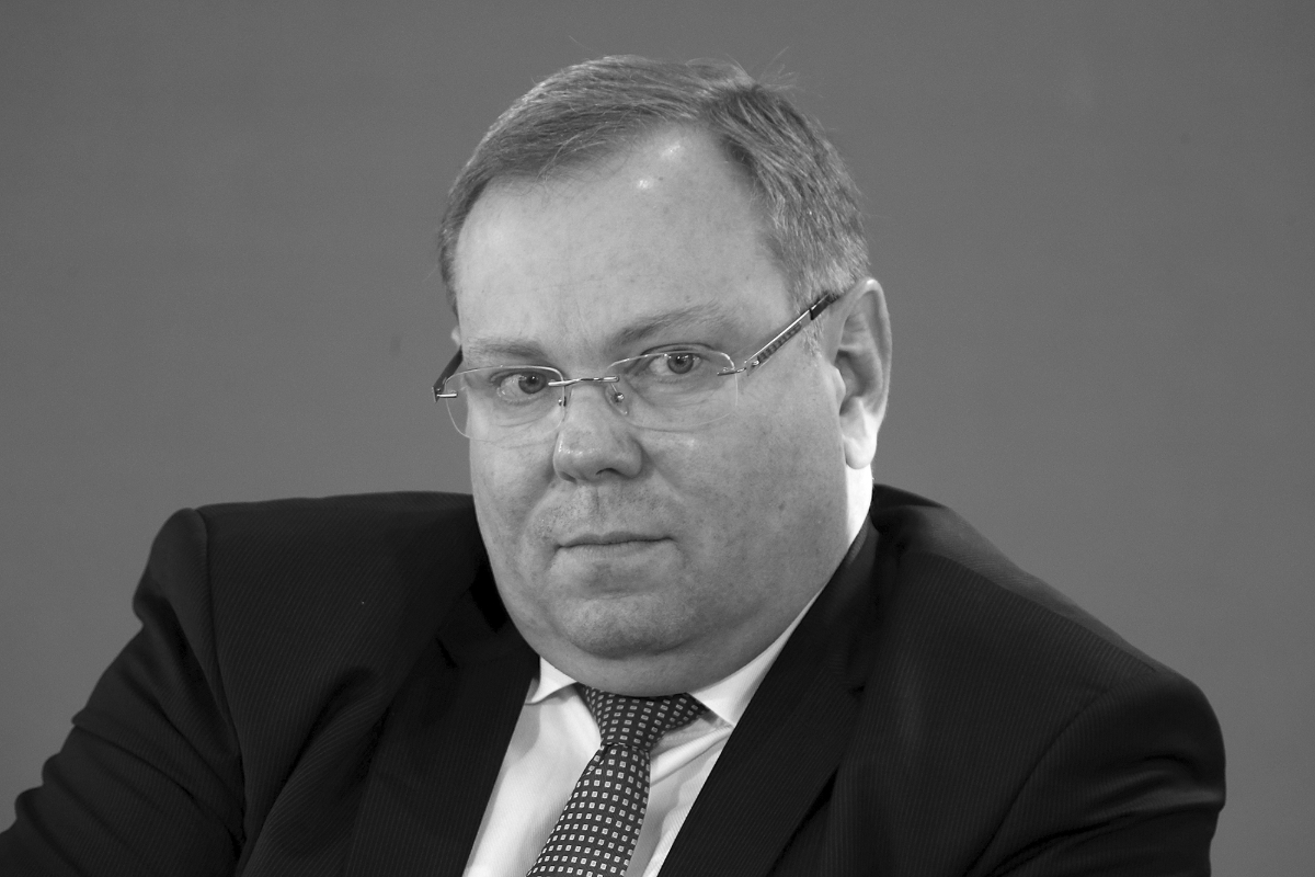 Bruno Dalles was replaced on July 10 by Maryvonne Le Brignonen at the head of Tracfin.