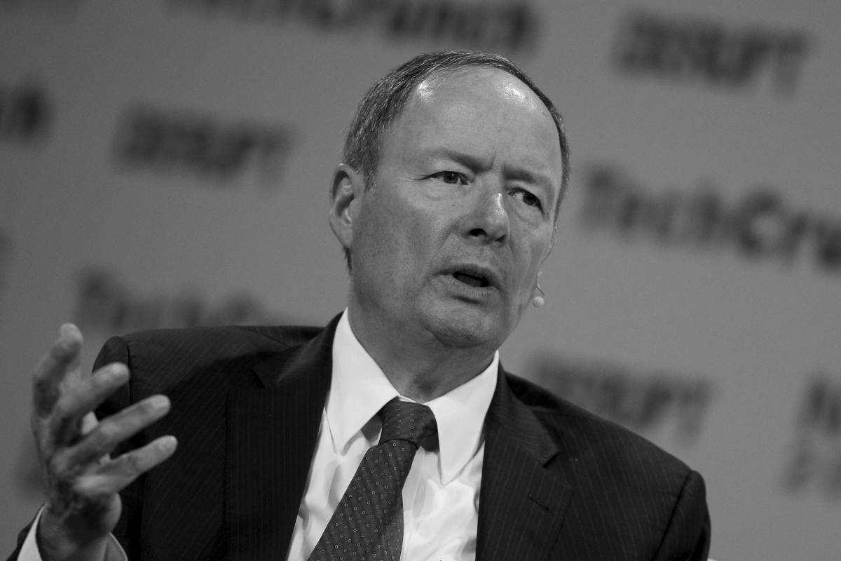 Keith Alexander, head of IronNet Cybersecurity, will train Saudi hackers.