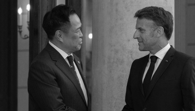 French President Emmanuel Macron with Thail Prime Minister Anutin Charnvirakul, at the Elysée Palace in Paris, on 25 May 2026.