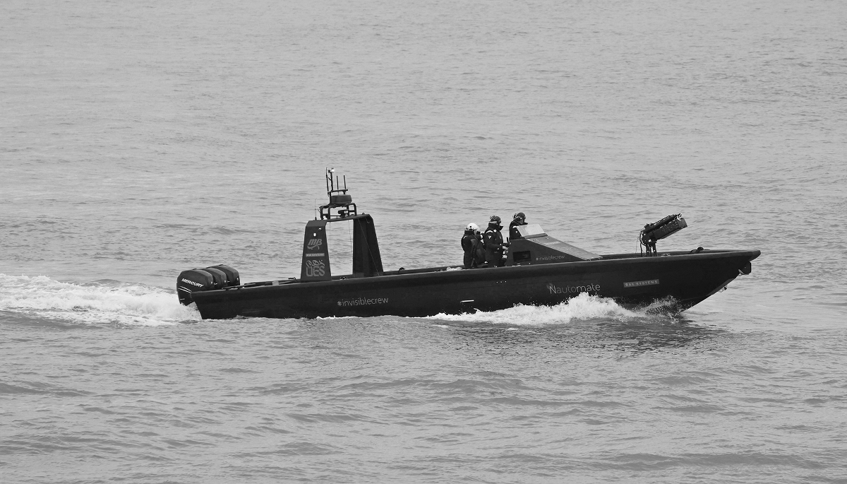 Le système de dronisation Nautomate, élaboré par BAE Systems, a été testé avec succès sur une corvette P38.