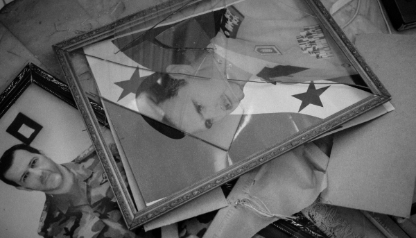 General Khaled al-Halabi, who had passed on information about Bashar al-Assad's regime, was initially exfiltrated to France.
