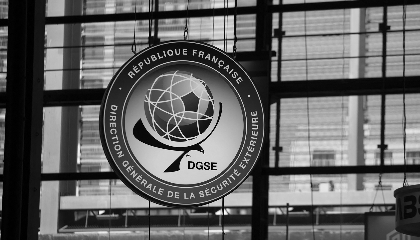 The DGSE logo.