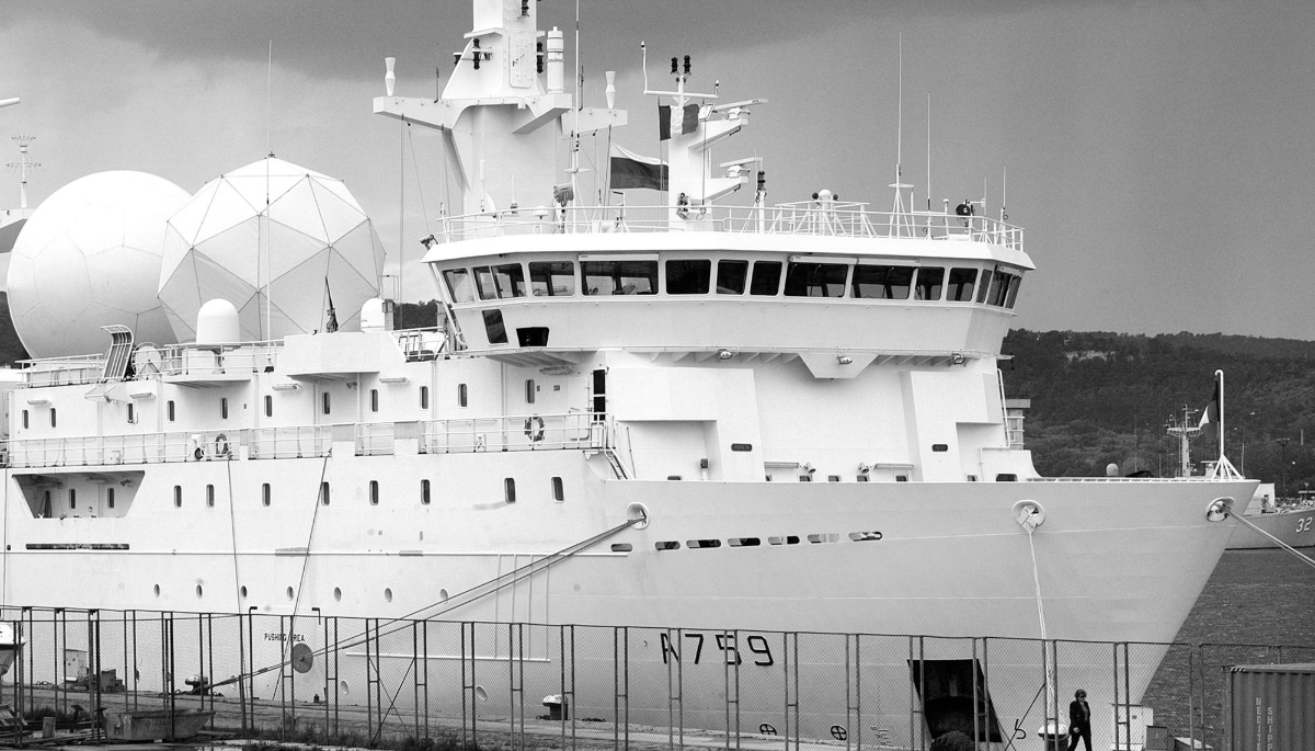 The French Navy intelligence ship Dupuy-de-Lôme entering the port of Varna, Bulgaria, on the Black Sea, on 15 May 2014.