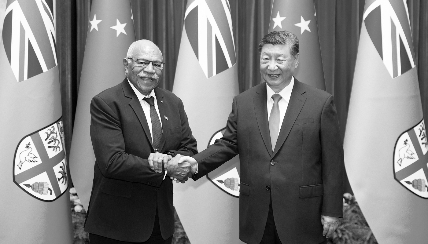 Prime Minister of the Republic of Fiji, Sitiveni Rabuka, and Chinese President Xi Jinping, in Beijing, on 20 August 2024.