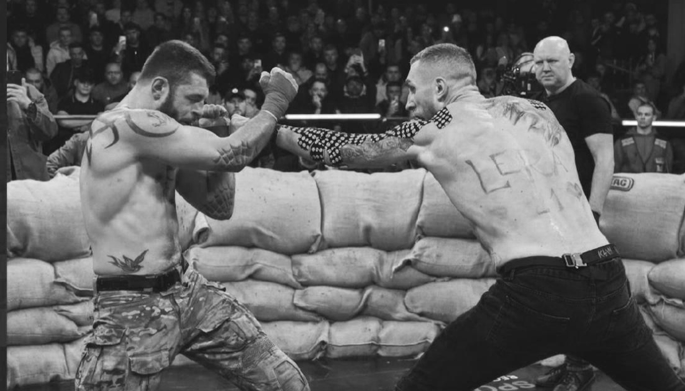 A fighter from the GUR faces a foreign opponent in Kyiv, Ukraine, October 2026.