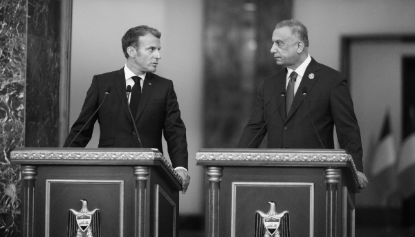 French President Emmanuel Macron (left) and then Iraqi Prime Minister Mustafa Al-Kadhimi, Baghdad, Iraq, August 2021.