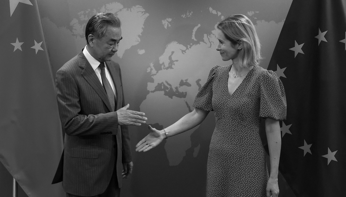 The European Union's High Representative for Foreign Affairs, Kaja Kallas, and the Chinese Foreign Minister, Wang Yi, in Brussels on 2 July 2025.