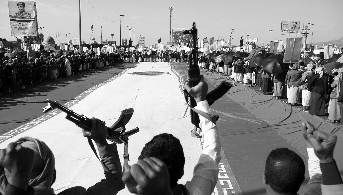 Houthis stage a protest against US and Israeli attacks on Iran, in Sanaa, Yemen, on 3 April 2026.