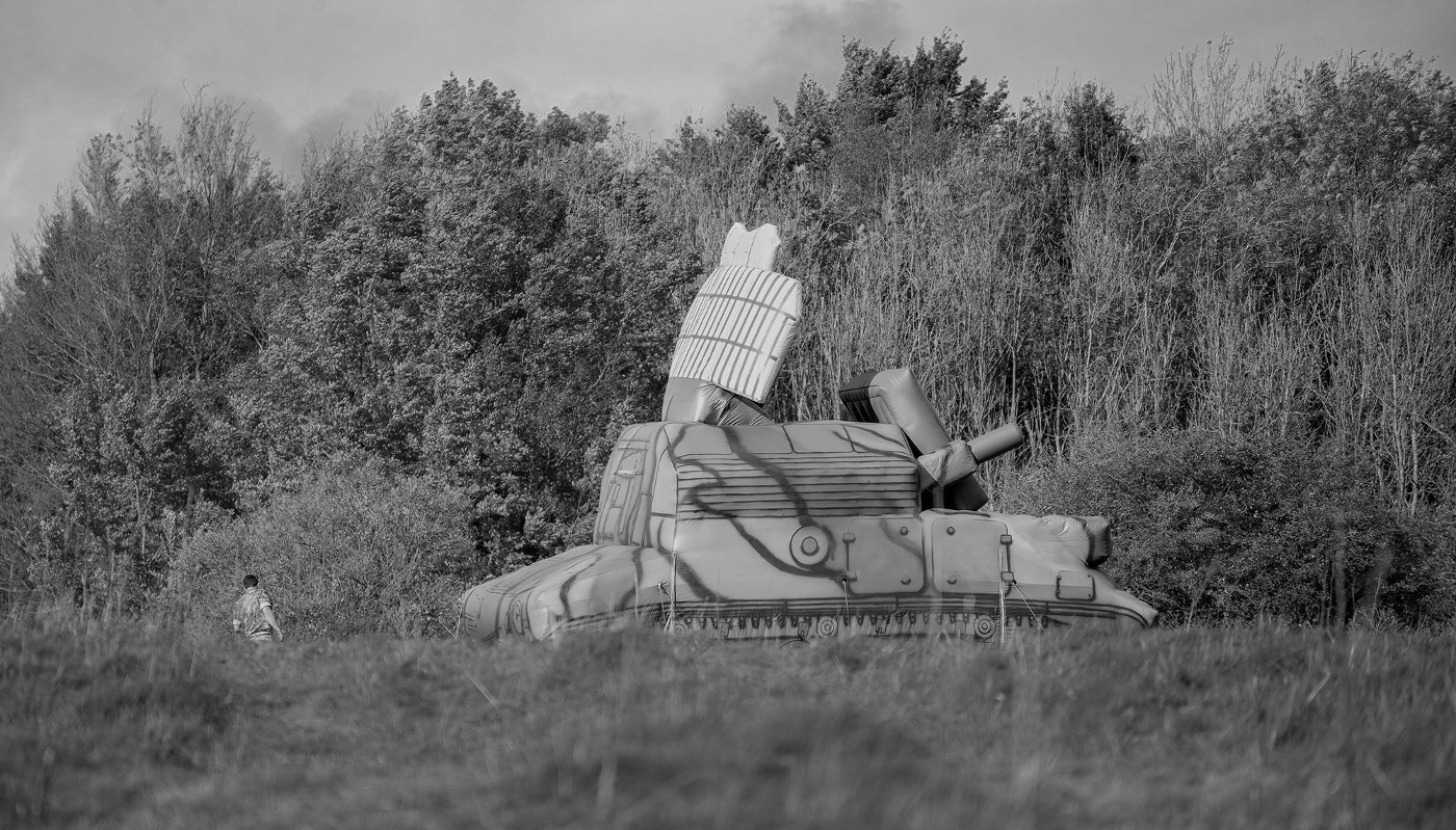 A 2K22 Tunguska inflatable decoy during a military exercise in England. The Russian company Rusbal now produces inflatable decoys with a treated outer shell to create a credible radar signature.