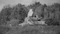 A 2K22 Tunguska inflatable decoy during a military exercise in England. The Russian company Rusbal now produces inflatable decoys with a treated outer shell to create a credible radar signature.