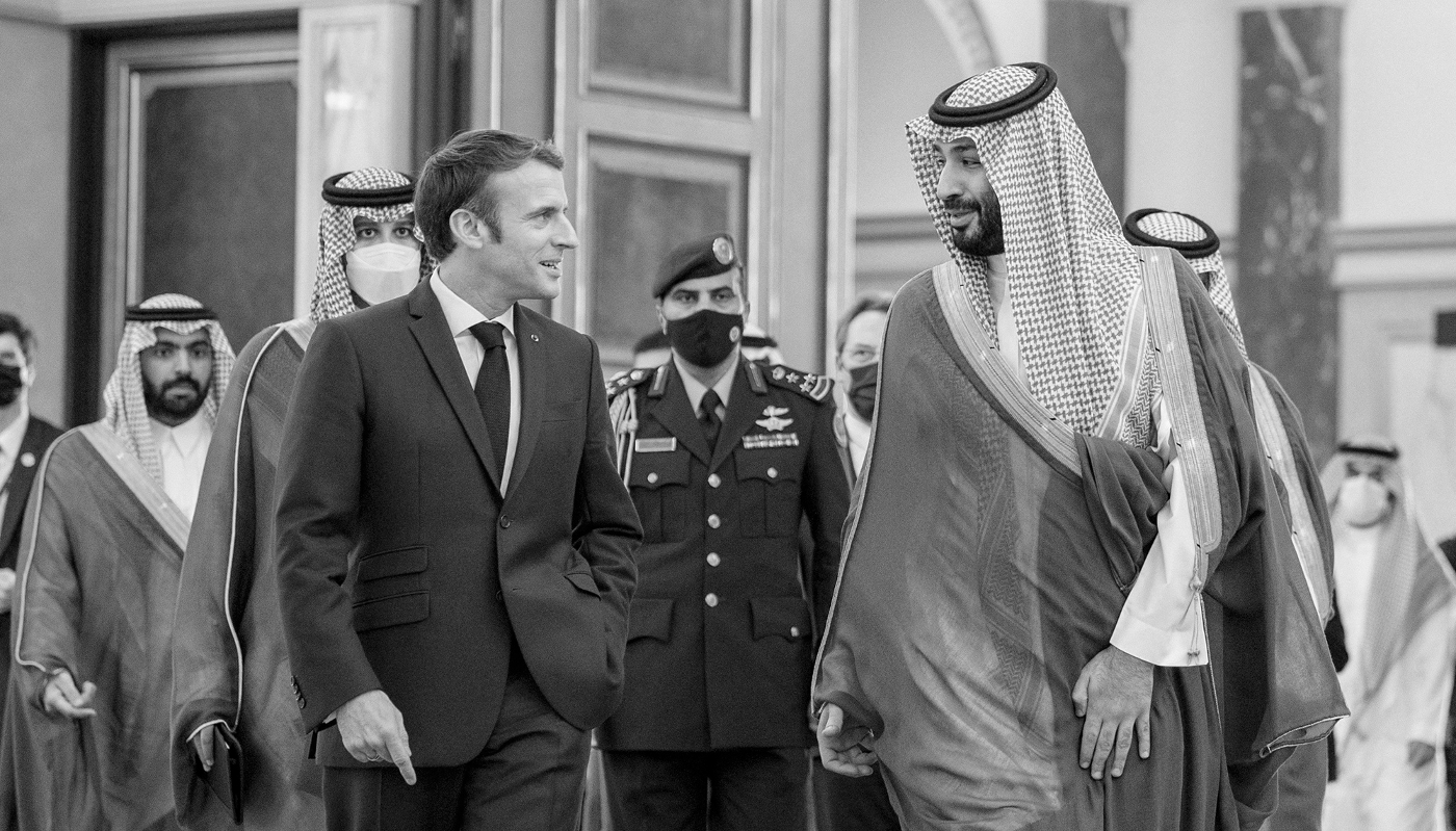 Saudi Crown Prince Mohammed bin Salman Al Saud welcomes French President Emmanuel Macron prior to their meeting in Riyadh, Saudi Arabia, on 4 December 2021.