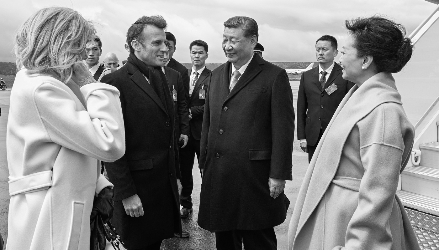 French President Emmanuel Macron and his wife Brigitte Macron welcomed the Chinese leader Xi Jinping and his wife Peng Liyuan at Tarbes airport in France on 7 May 2024.