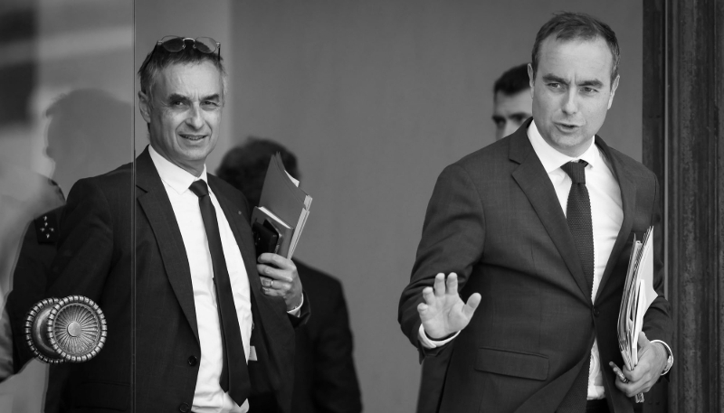 French Defence Minister Chief of Staff Patrick Pailloux (left) and PM Sébastien Lecornu.