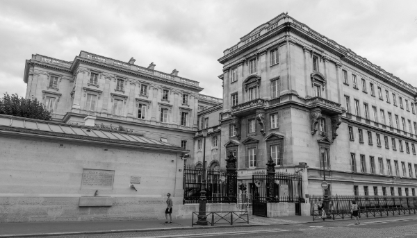 Ministry of Foreign Affairs in Paris, near the Seine.