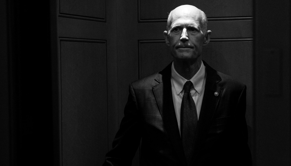 Florida Republican Senator Rick Scott is calling on the US intelligence community to go further in revealing corruption within the Chinese leadership.