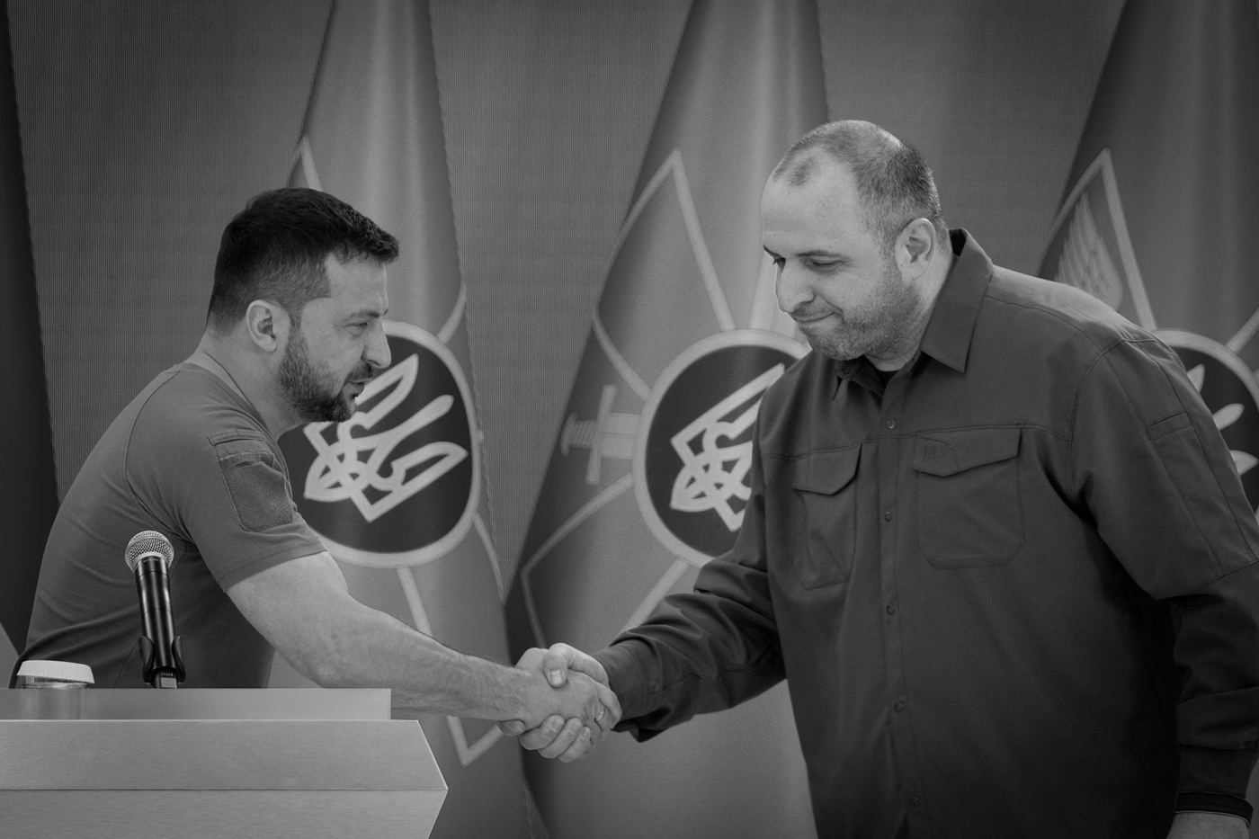Ukrainian President Volodymyr Zelensky with the new defence minister, Rustem Umerov (right).