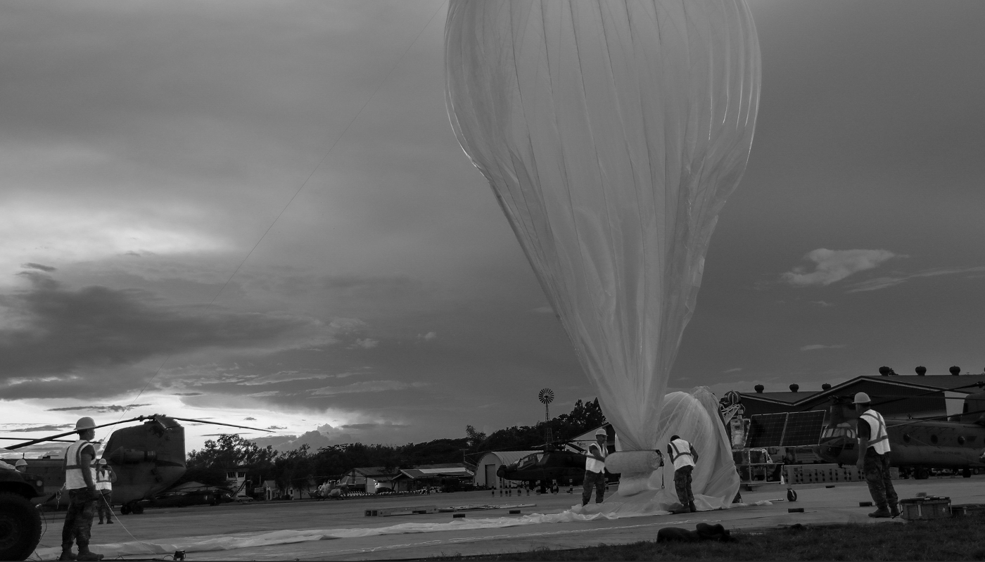 US Army soldiers deploy a stratospheric balloon in the Philippines on 1 April 2022, as part of the joint military exercise Balikatan 22.