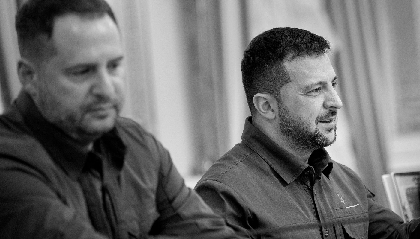 Andriy Yermak, head of the Ukrainian Presidential Office (Bankova), and Volodymyr Zelensky.