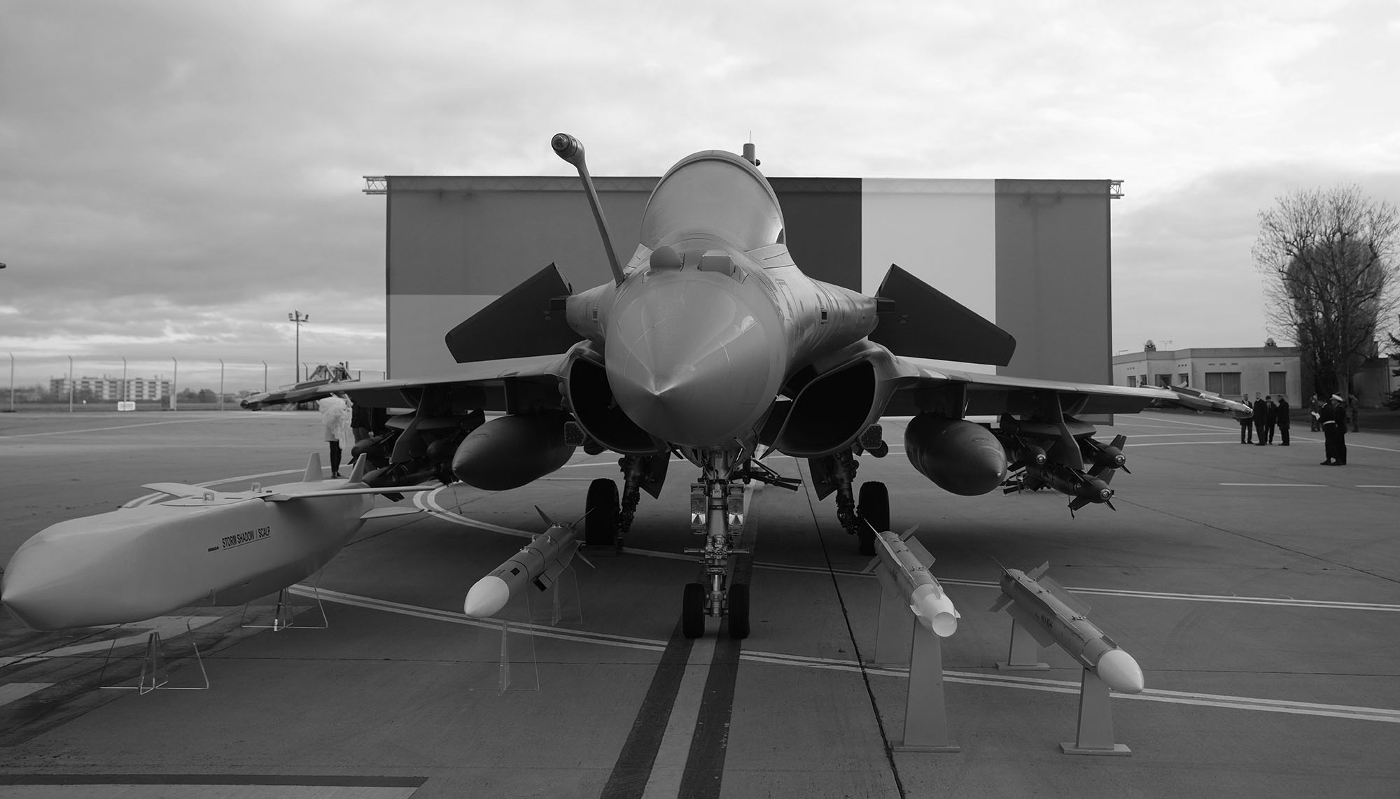 A Rafale fighter jet on display at Villacoublay air base, near Paris, ahead of Ukrainian President Volodymyr Zelensky's visit to France on 17 November 2025.