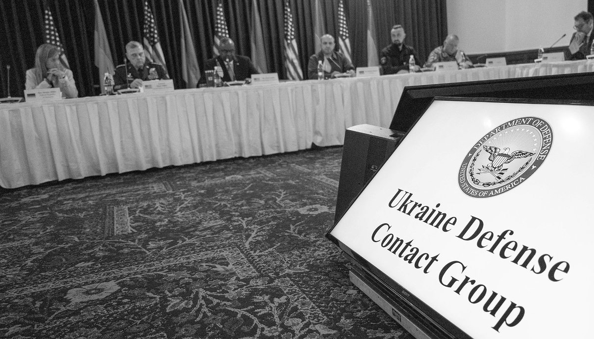 Defence ministers from a number of NATO countries at the fifth meeting of the Ukraine Defense Contact Group on 19 September 2023.