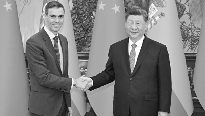 Spanish Prime Minister Pedro Sanchez and Chinese President Xi Jinping in Beijing, on 14 April 2026.