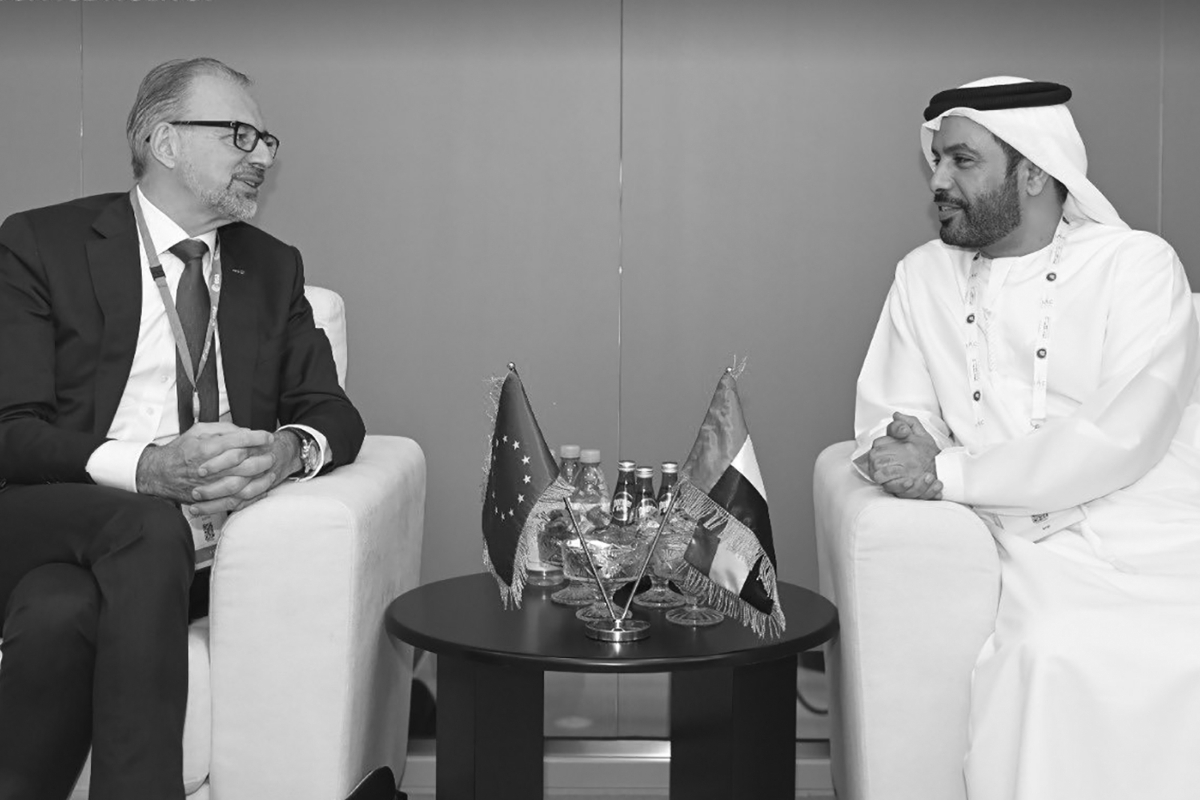 Salem bin Butti Al Qubaisi (right), Director General of the UAE Space Agency (UAESA), with Josef Aschbacher, Director General of the European Space Agency (ESA).