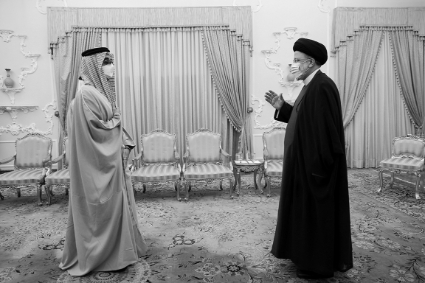 UAE National Security Advisor Tahnoon bin Zayed al-Nahyan and Iranian President Ebrahim Raissi in Tehran on 6 December 2021.