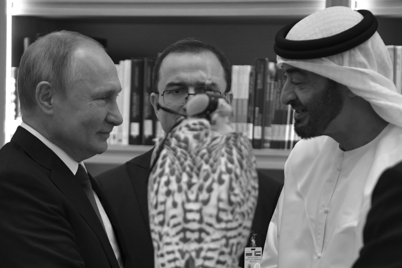 Russian President Vladimir Putin and Abu Dhabi Crown Prince Mohamed bin Zayed.