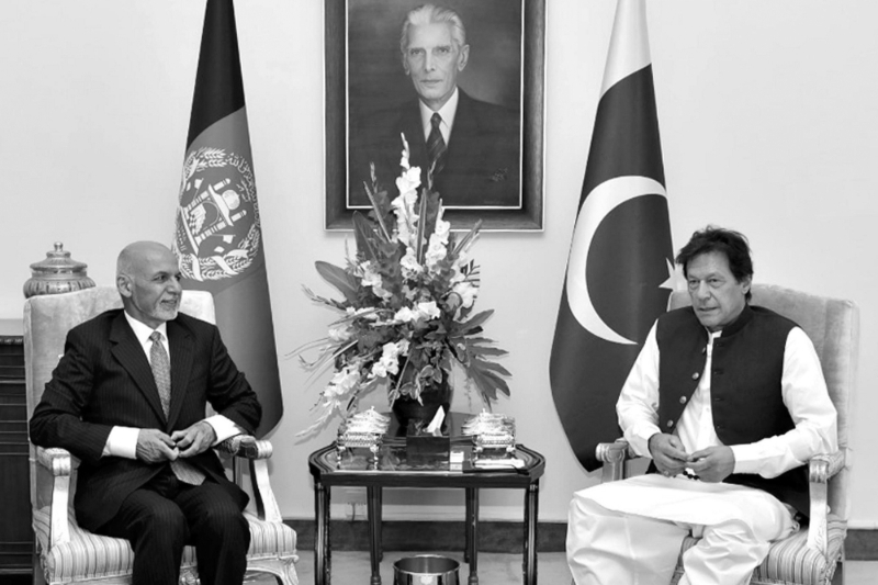 Afghan President Asharf Ghani meets with Pakistani Prime Minister Imran Khan.