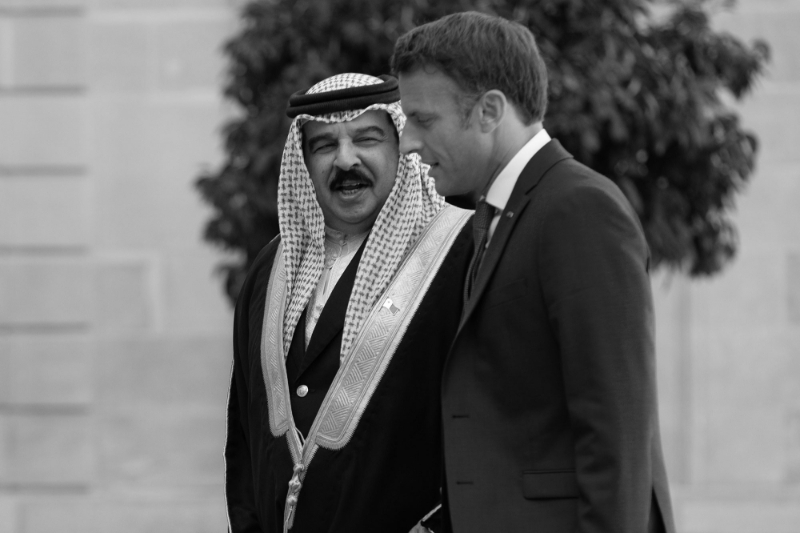Bahrain's king Hamad bin Issa al-Khalifa met Emmanuel Macron in Paris on 29 August 2022.