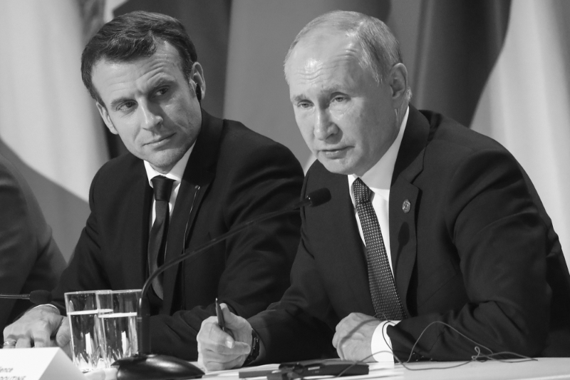 French President Emmanuel Macron and his Russian counterpart Vladimir Putin.