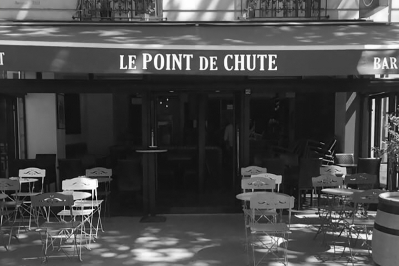 The bar restaurant Le Point de Chute, boulevard Victor, in Paris.